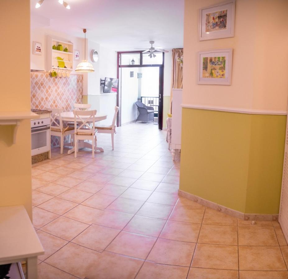 Apartment El Carmen In Los Cristianos لوس كريستيانوس المظهر الخارجي الصورة